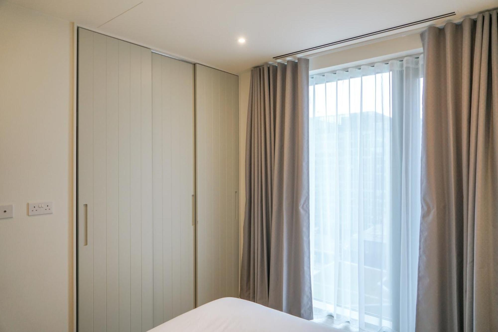 Aparthotel Coppermaker Square In Stratford London Exterior foto