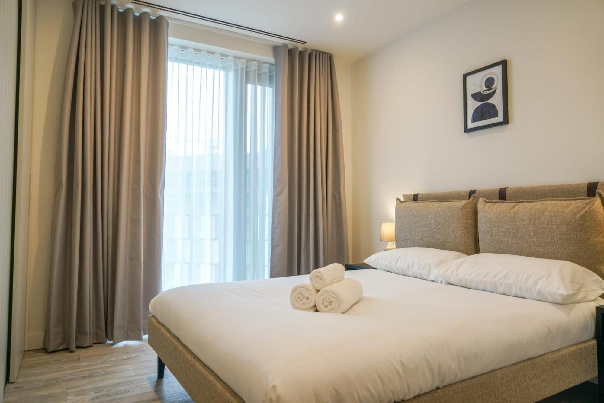 Aparthotel Coppermaker Square In Stratford London Exterior foto