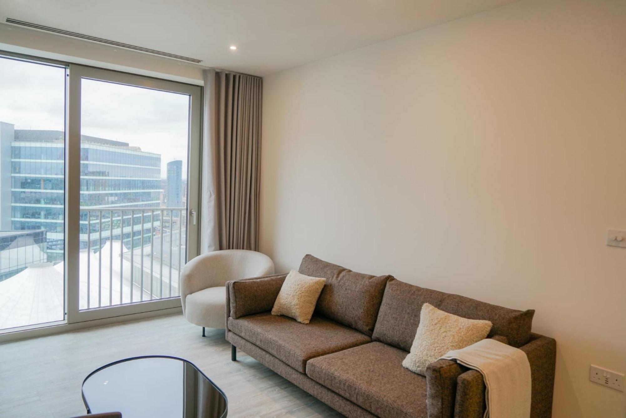 Aparthotel Coppermaker Square In Stratford London Exterior foto
